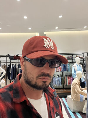 Konstantin S profil fotoğrafı