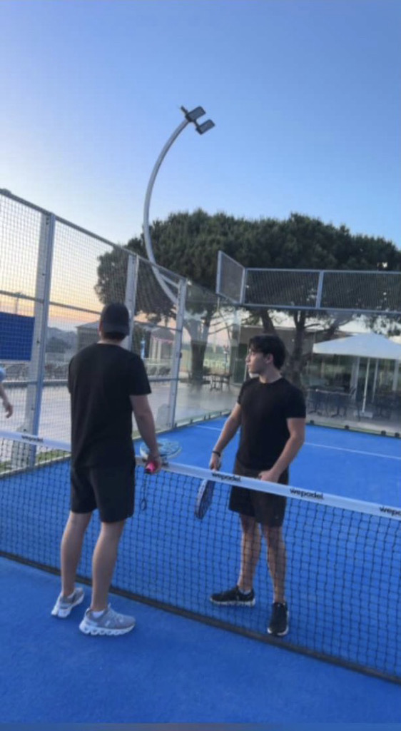 Alp Philip ÇERKEZO profil fotoğrafı