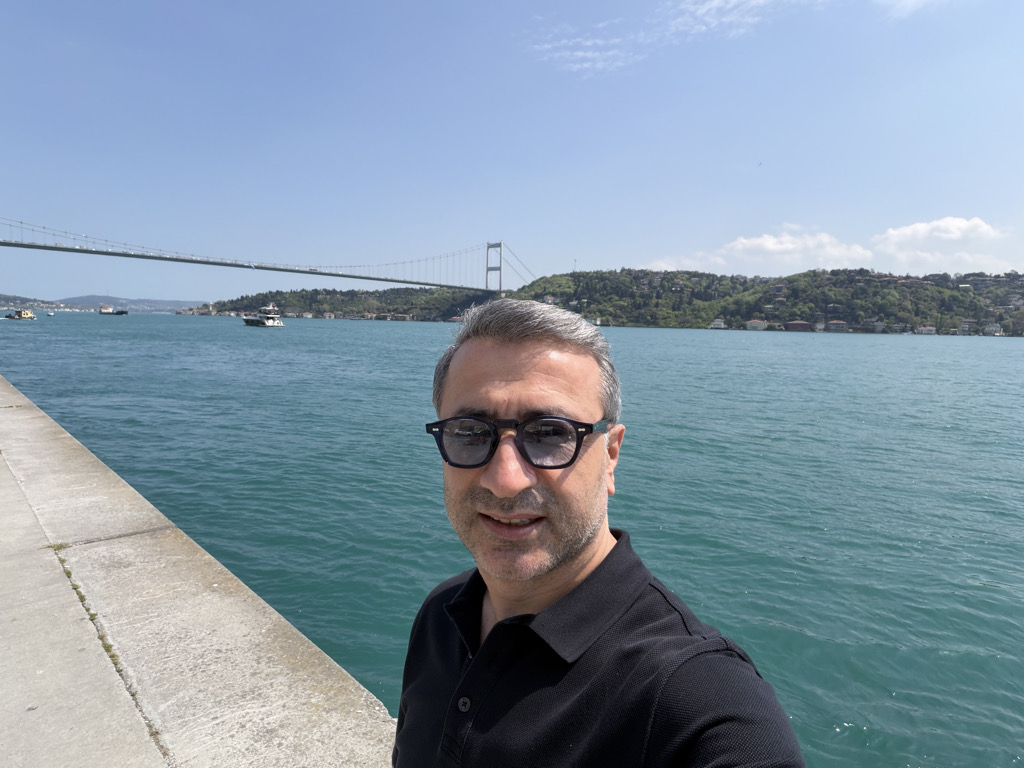 Mesut Karaderili profil fotoğrafı