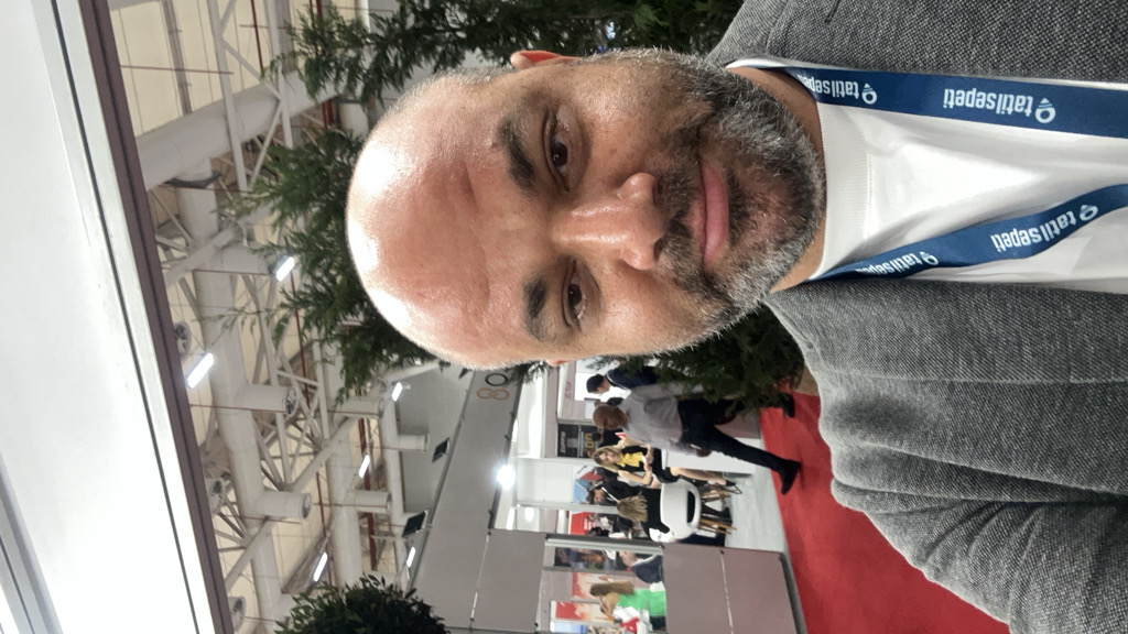 Suat Gucel profil fotoğrafı