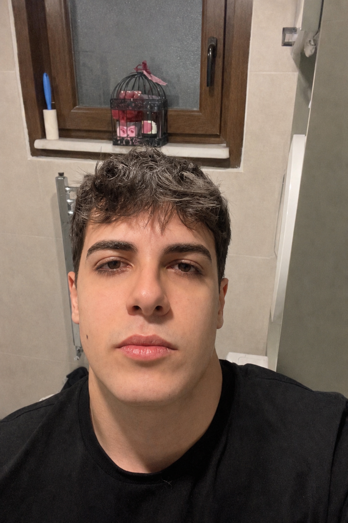 Ali Evren profil fotoğrafı