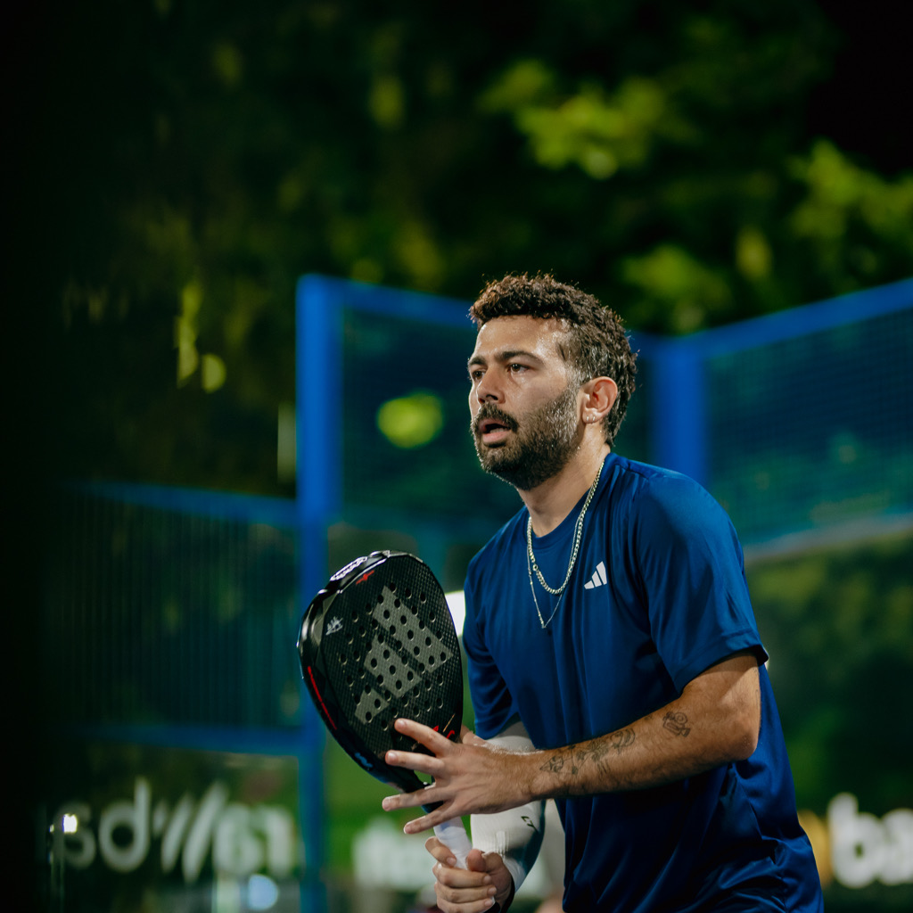 Emre Altınay profil fotoğrafı