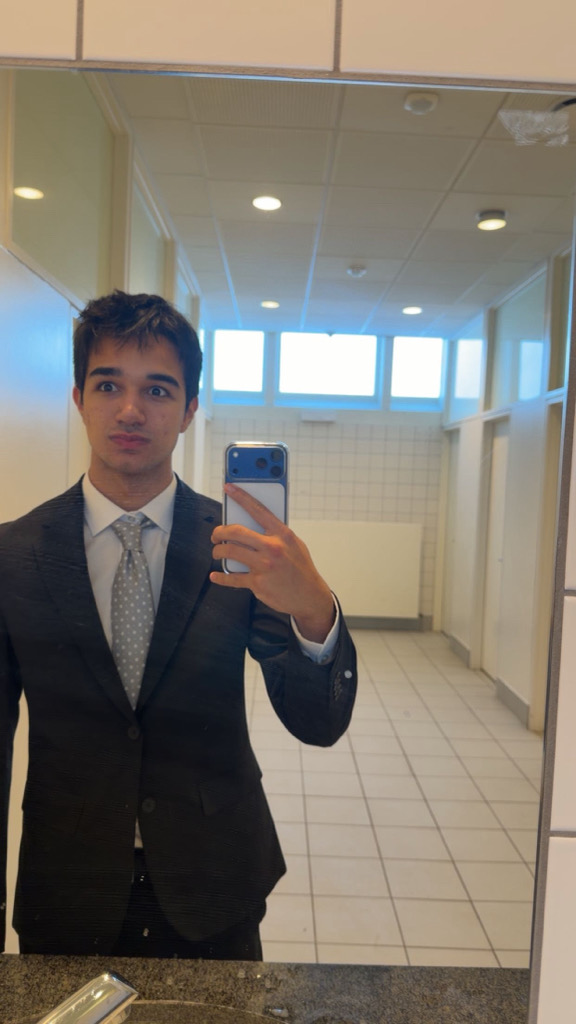 Demir Akçalı profil fotoğrafı